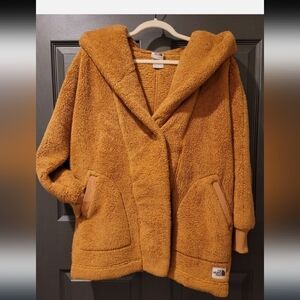 The North Face Campshire Fleece Wrap Jacket